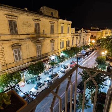 Turenum Apartment Trani Eksteriør bilde