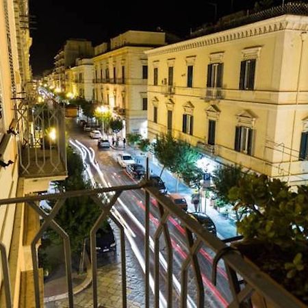 Turenum Apartment Trani Eksteriør bilde