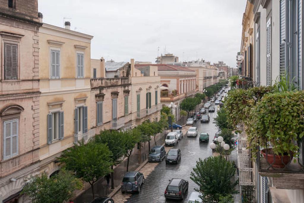 Turenum Apartment Trani Eksteriør bilde